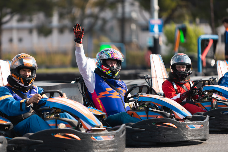 Tous en piste-karting-Hyères-13 Karting, Tous en piste, à Hyères