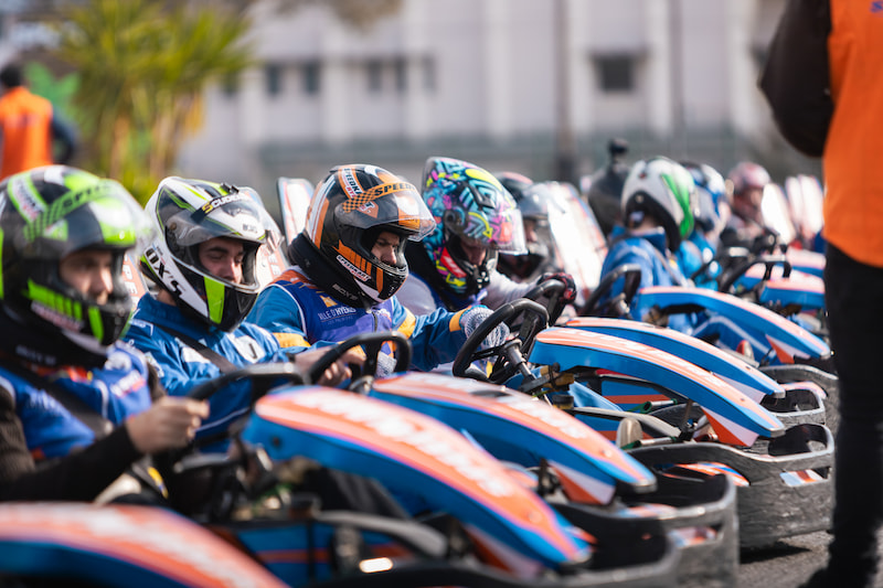 Tous en piste-karting-Hyères-6 Karting, Tous en piste, à Hyères